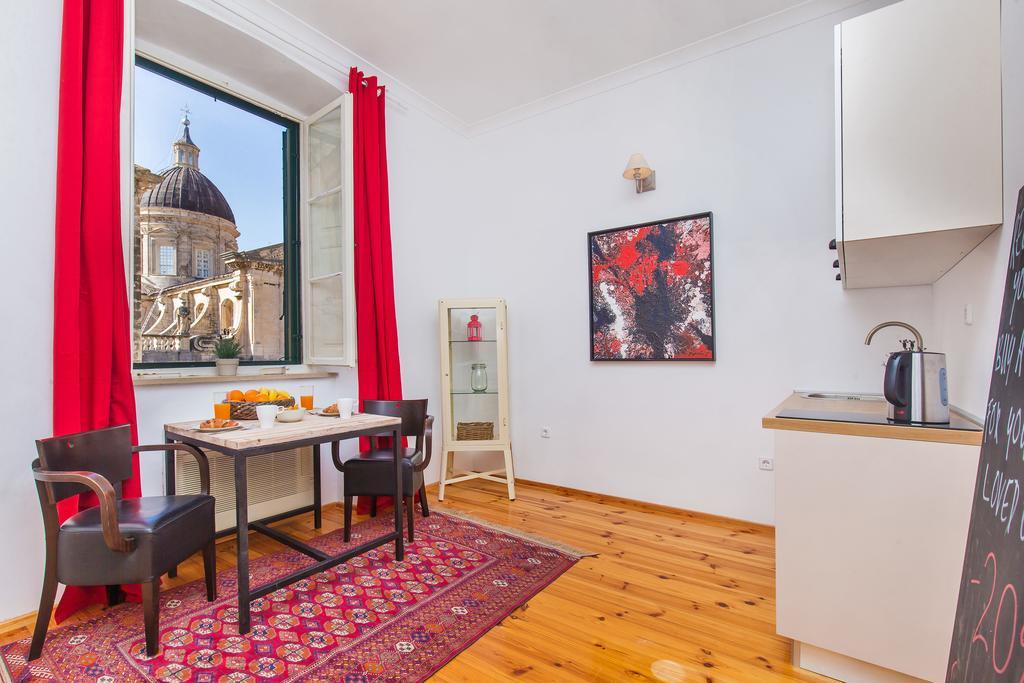 Arty Old Town By Irundo Apartment