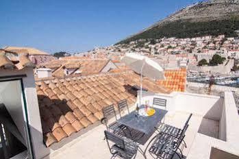 Arty Old Town By Irundo Apartment *