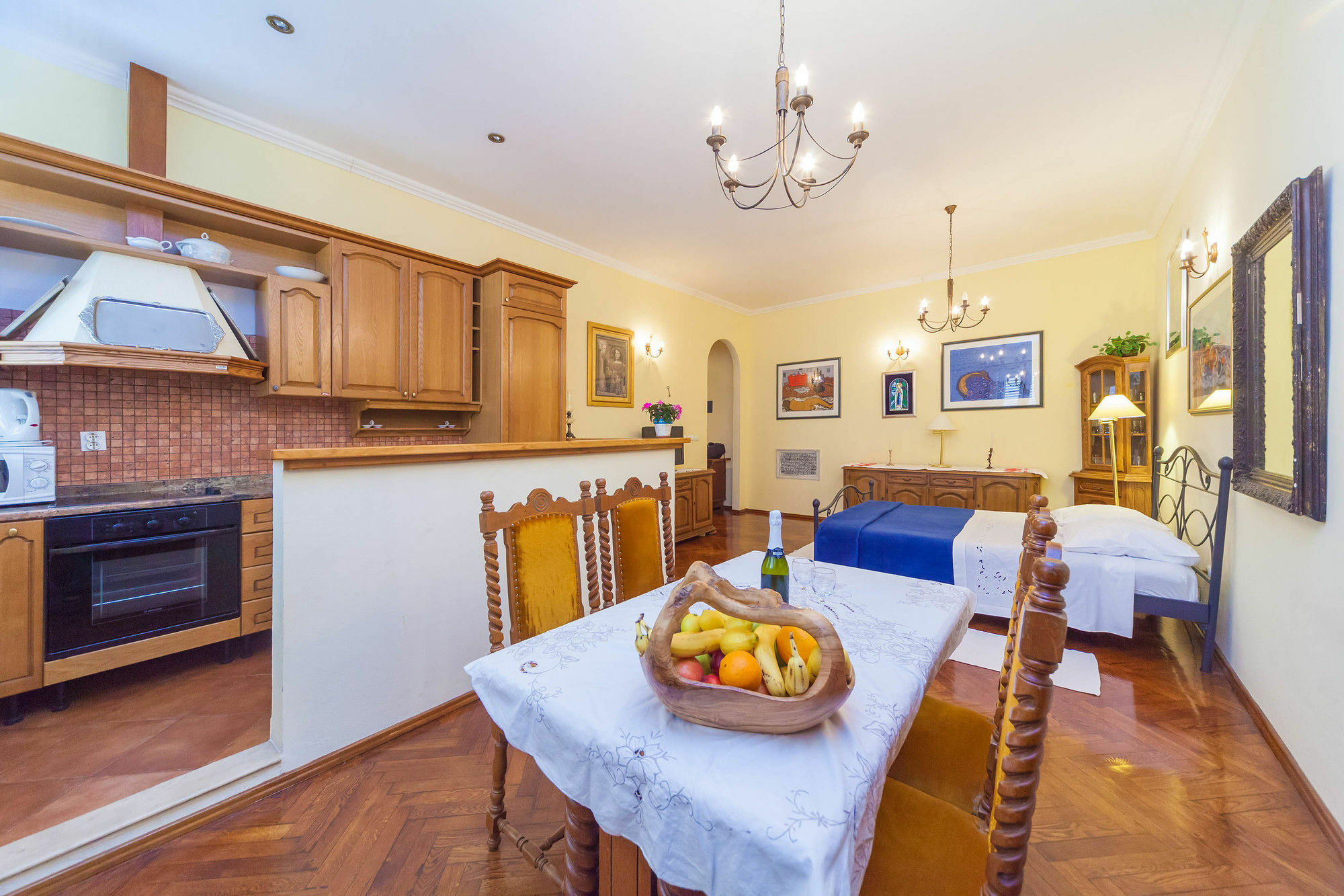 Arty Old Town By Irundo Apartment *
