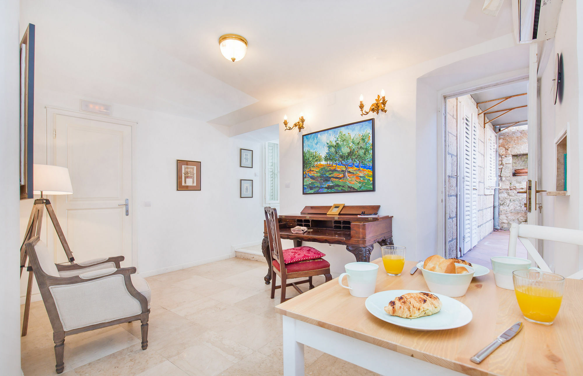 Apartment Arty Old Town By Irundo